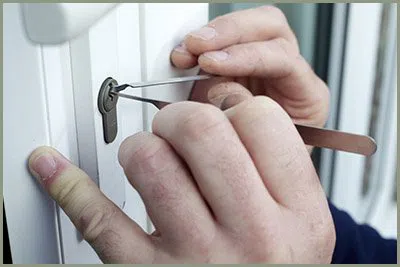 Locksmith Solution Services Bronx, NY 718-304-2937 - 68-44-15